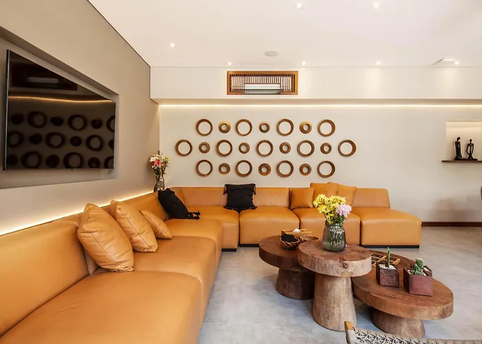 Luxury 6br 400m To Finns Чангу