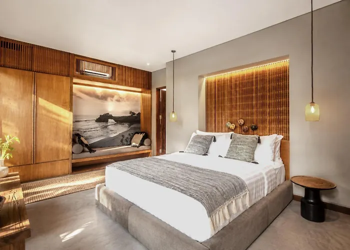Villa Luxury 6br 400m To Finns Canggu (Bali)
